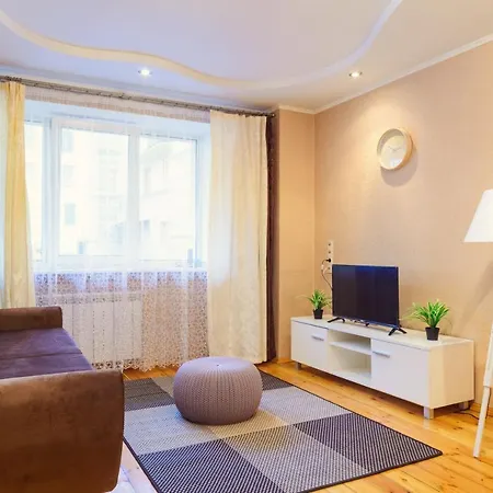 Bright On Internatsionalnaya Apartment Minsk