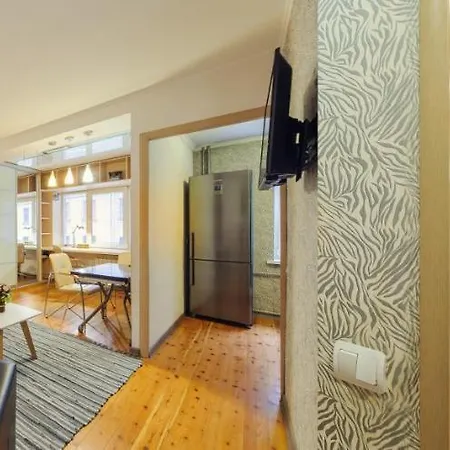 Apartment Bright On Internatsionalnaya Minsk