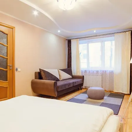 Bright On Internatsionalnaya Apartment Minsk
